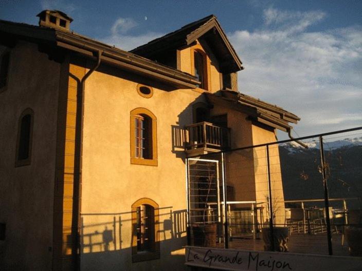 La Grande Maison Savièse Esterno foto